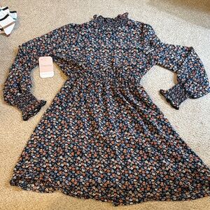 Dress Up Floral Long Sleeve Dress‎ NWT Size Small Fitted